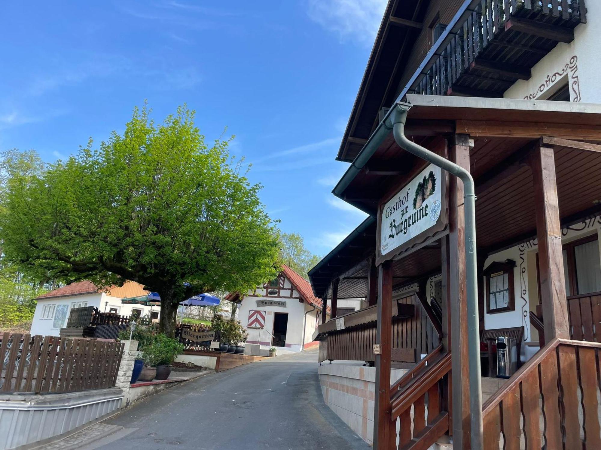 Gasthof Zur Burgruine Pottenstein Kültér fotó