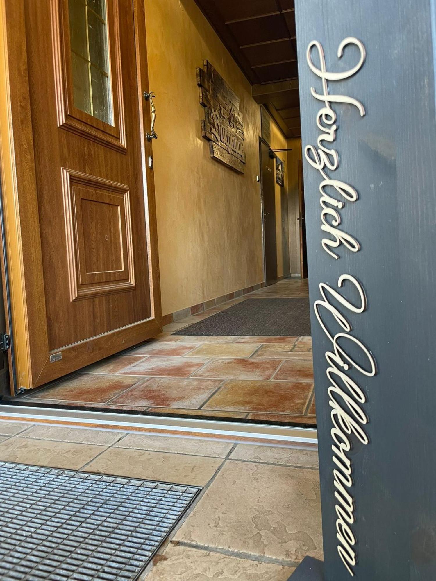 Gasthof Zur Burgruine Pottenstein Kültér fotó